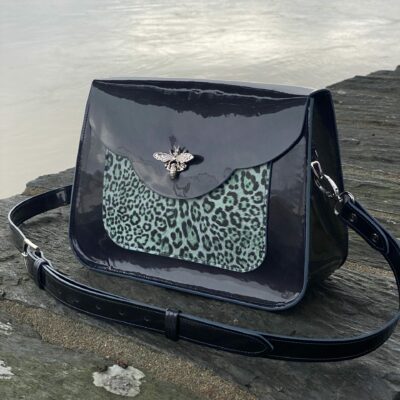 Sac Grace Vernis Antracithe Leopard vert