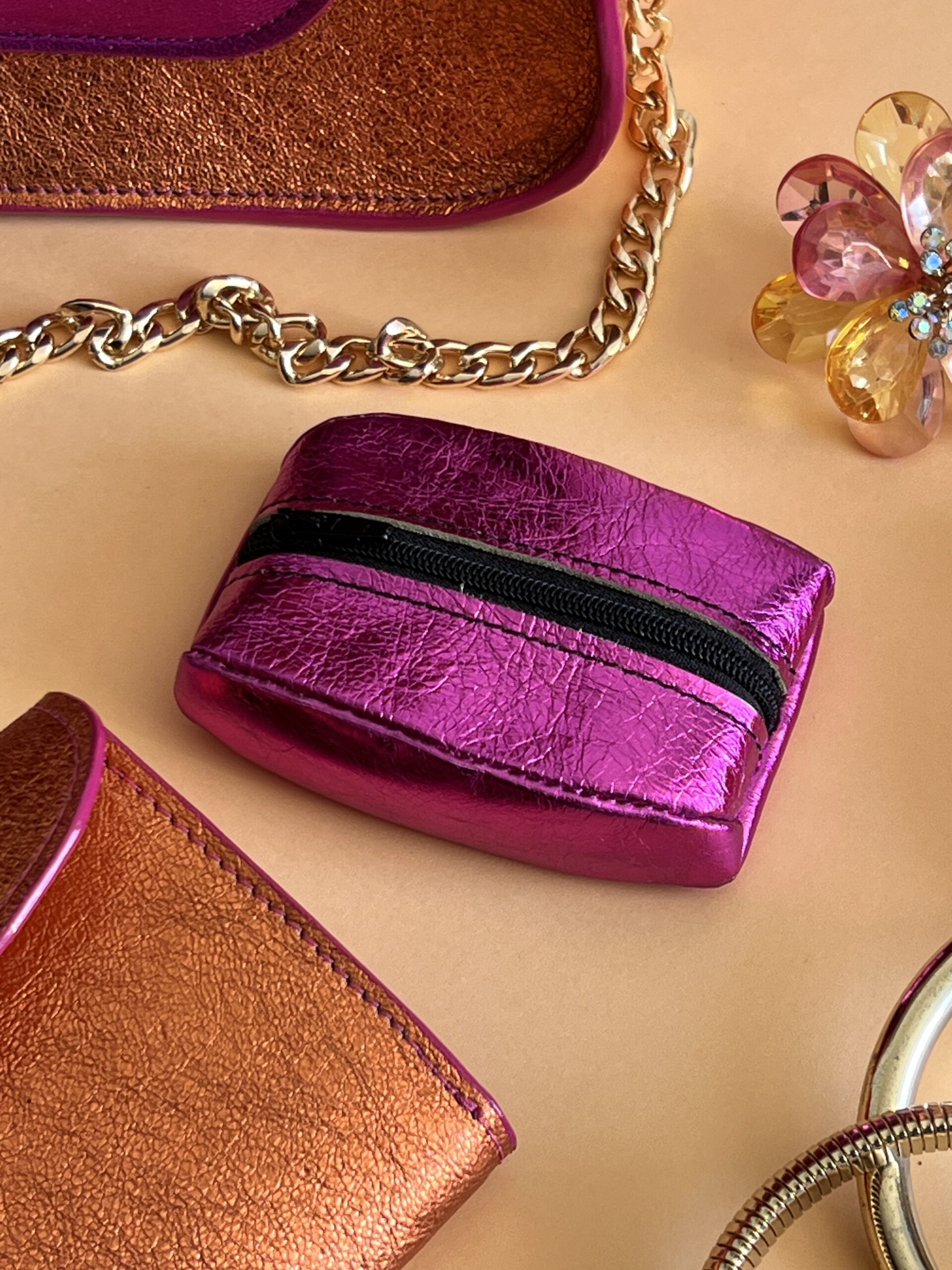 Porte Monnaie Otis Fucshia Irisé – Image 2