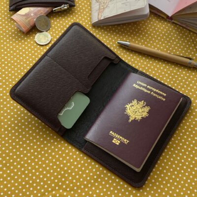 Porte Passeport Eddy Burgundy