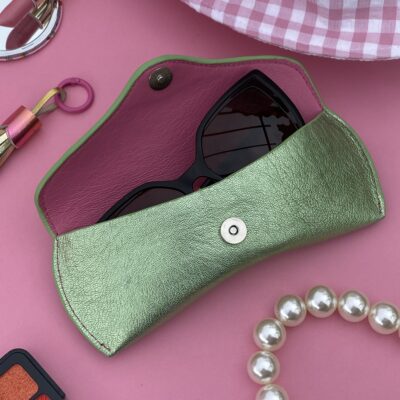 Etui à lunettes vert irisé