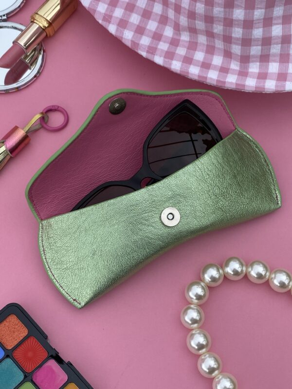 Etui à lunettes vert irisé – Image 2