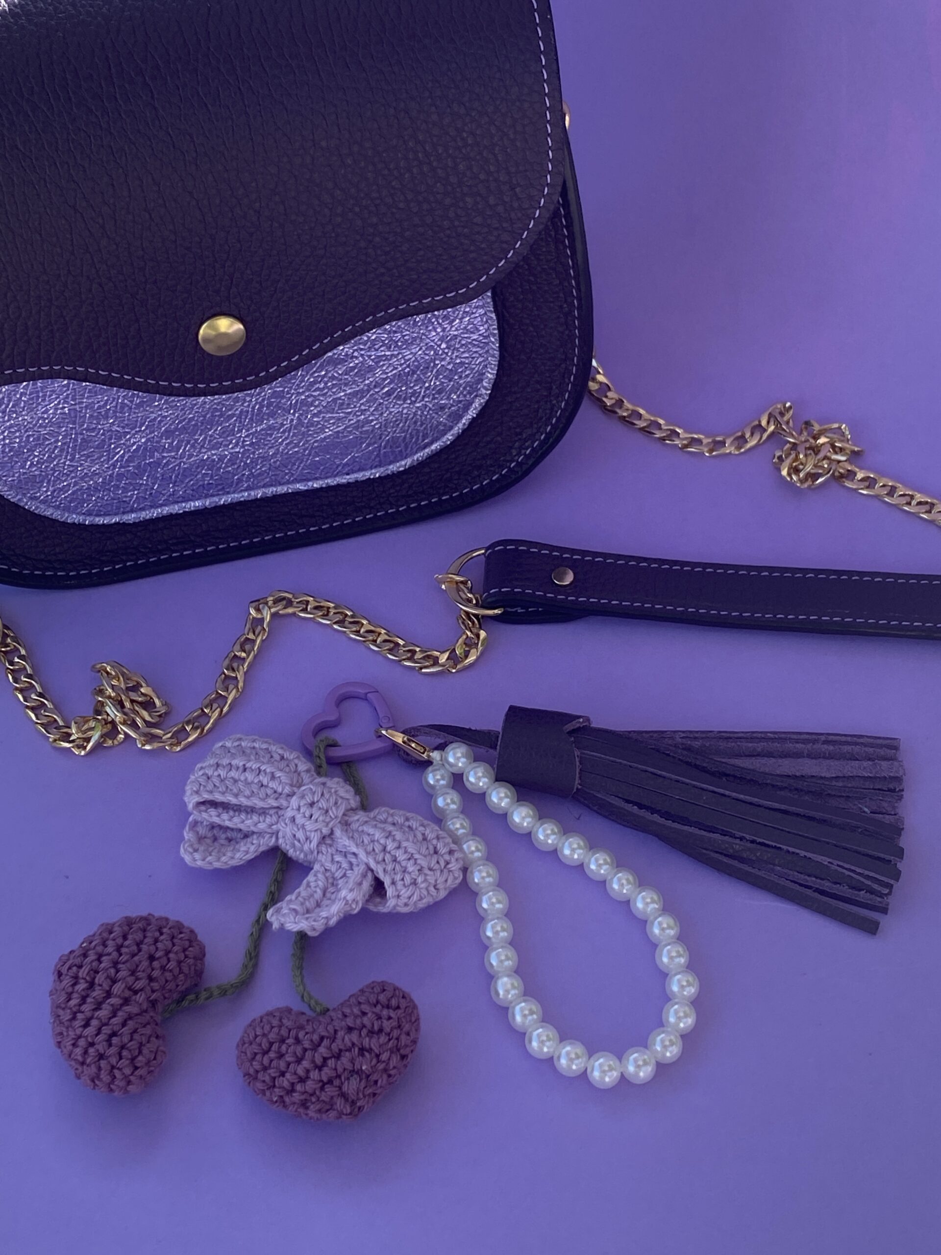 Cherry on the sac lilas & violet – Image 4