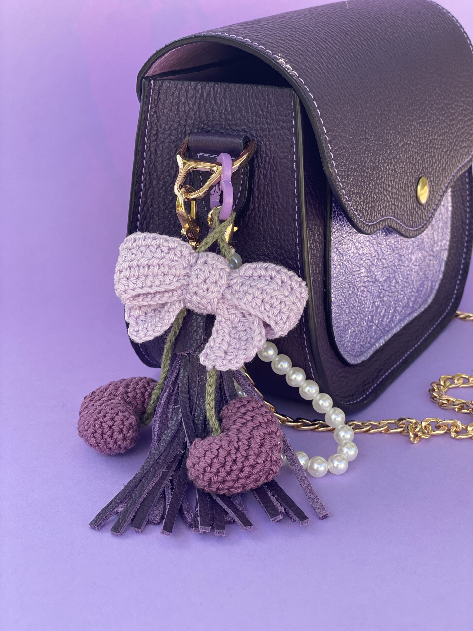 Cherry on the sac lilas & violet – Image 3