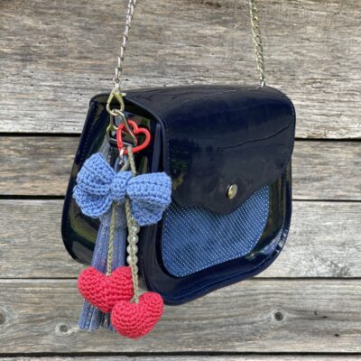 Cherry on the sac rouge & bleu