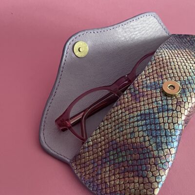 Etui à lunettes Charlie violet écailles doublure parme