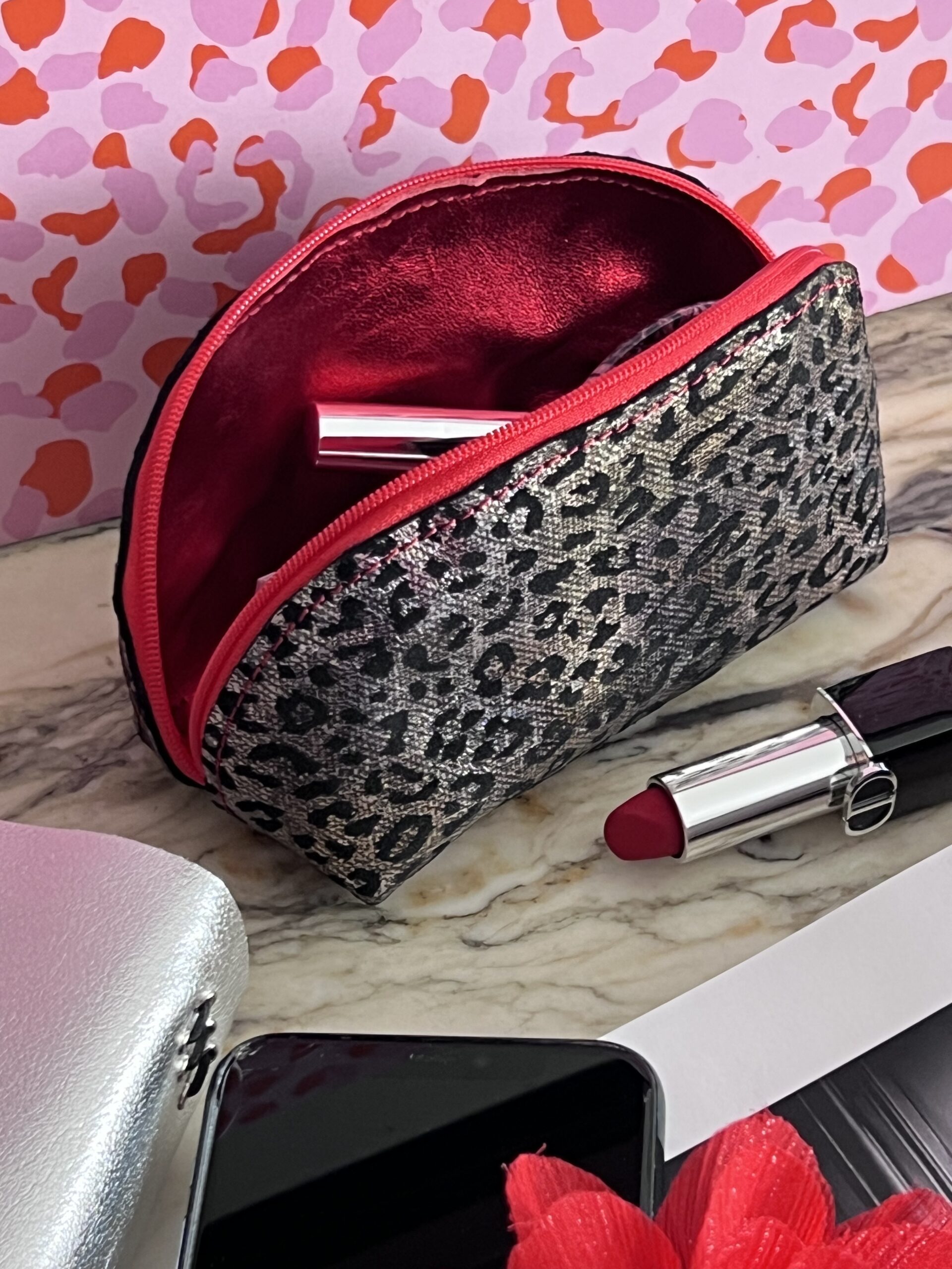Trousse Scarlette léopard argenté – Image 6